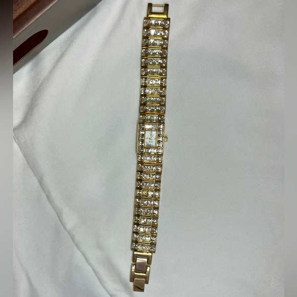 Suzanne Somers Crystal Embellished Gold Tone Watch - Picture 5 of 15